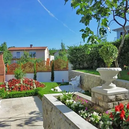 شقة Diana, Dreizimmerwohnung