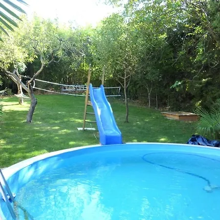 Diana, Dreizimmerwohnung *