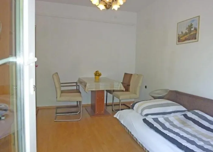 Diana, Dreizimmerwohnung 公寓 马图利